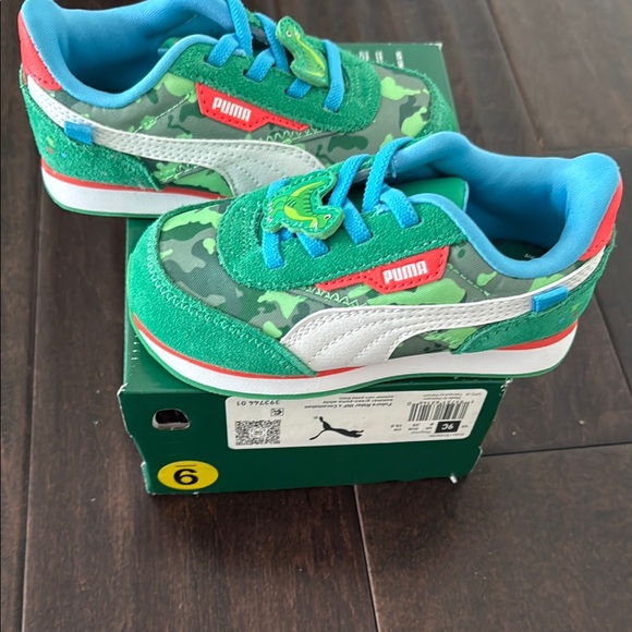 NIB Puma Kids Future Rider INF x Cocomelon Green Dino Sneakers! - Picture 1 of 9